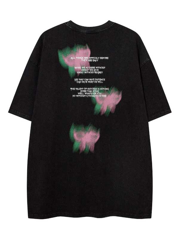 T-shirt graphique papillon vintage délavé des années 2000